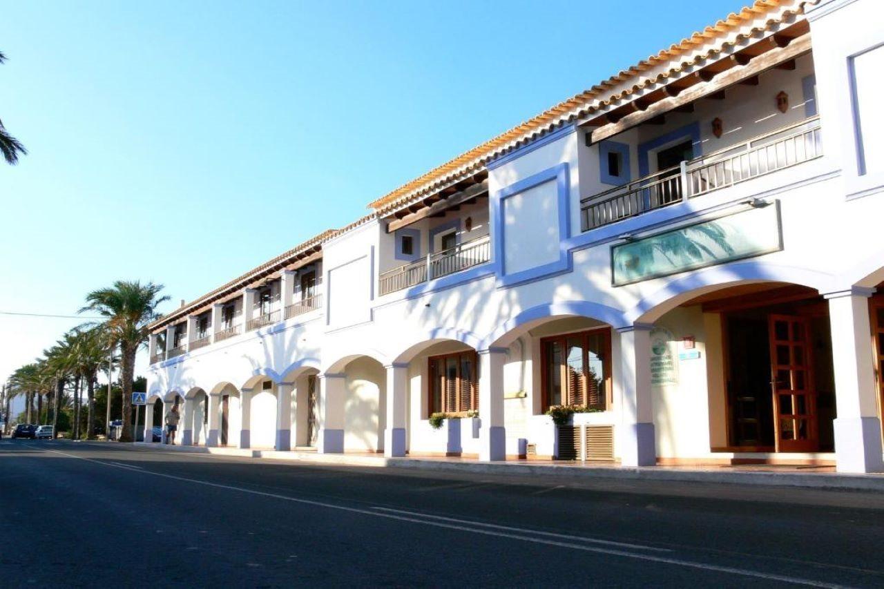 Hostal La Savina Ла-Савіна Екстер'єр фото