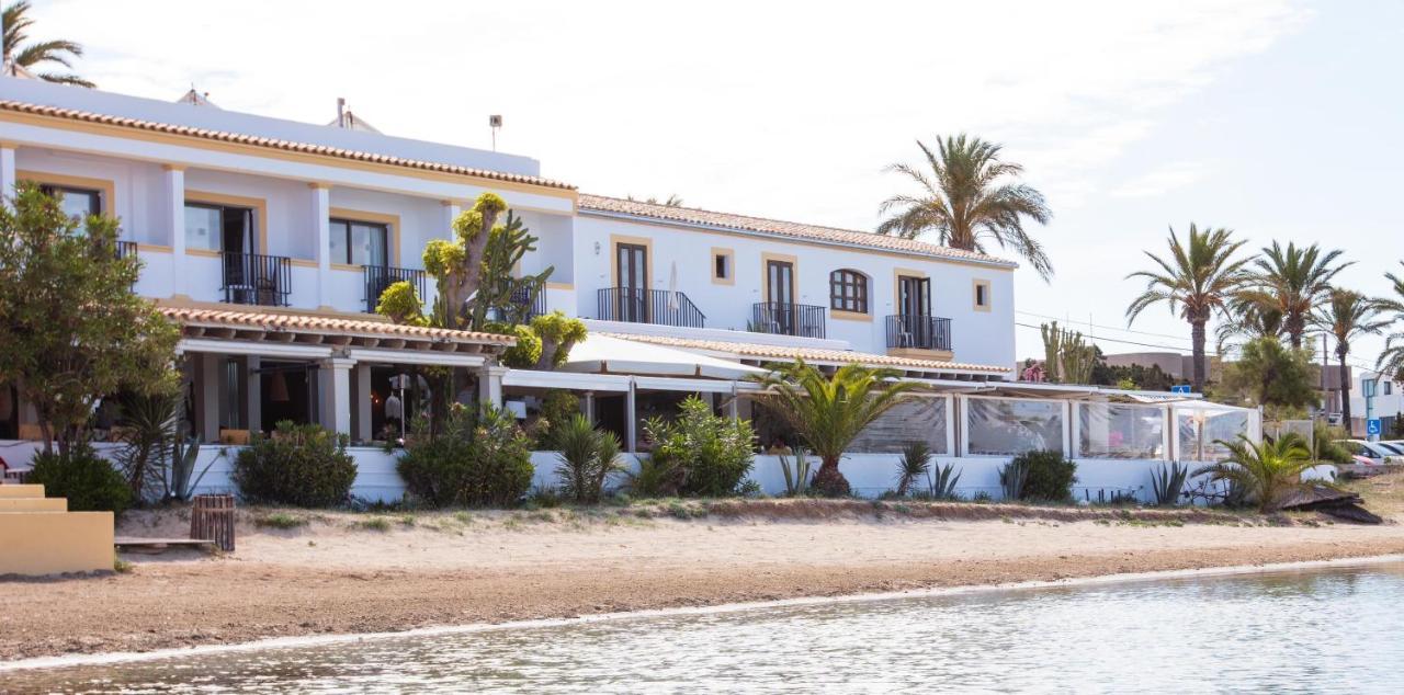 Hostal La Savina Ла-Савіна Екстер'єр фото
